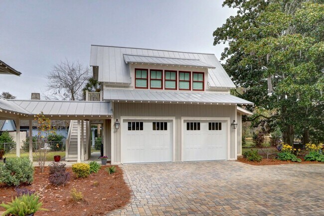 Foto del edificio - 1320 Wilmington Island Rd
