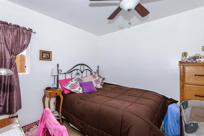 Foto del edificio - 15219 Faysmith Ave