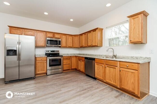 Foto del edificio - 3365 Lakeside Pl, Hermitage, TN 37076