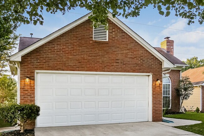 Building Photo - 3106 Fairington Dr