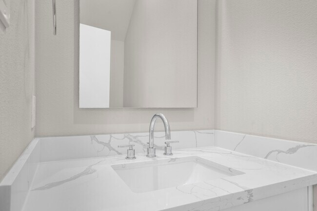 Foto del edificio - 861 Prosper St