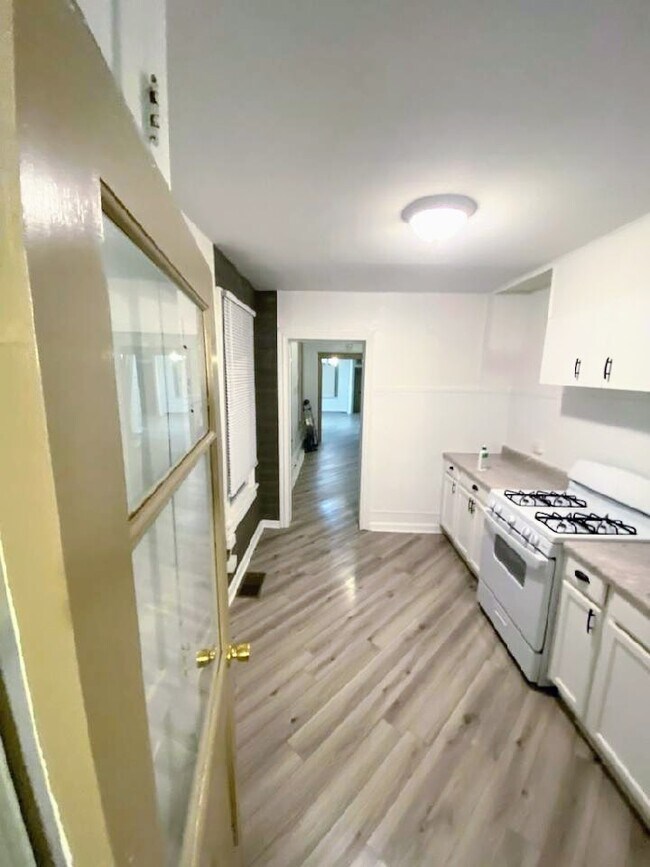 1123 Greenwich St, Reading, PA 19604 House Rental in Reading, PA