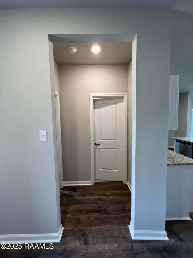 Foto del edificio - 129 Abbeywood Ct