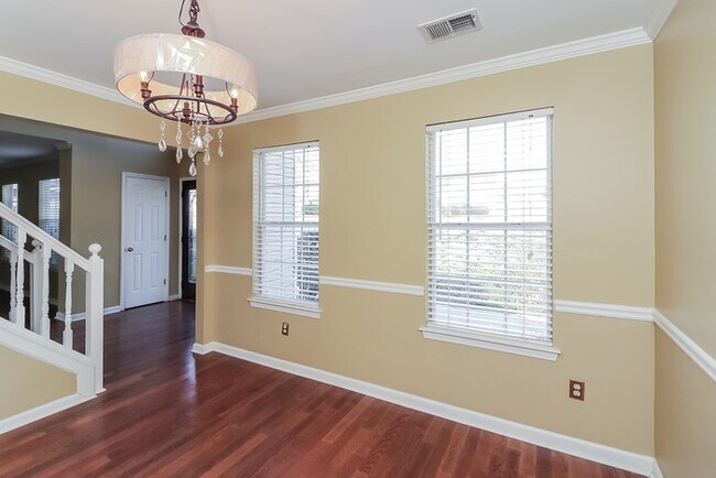 Building Photo - 4565 Millenium View Ct SW