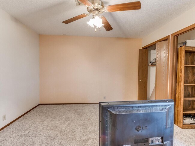 Building Photo - Location, location, location!!!