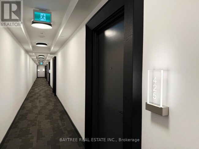 Photo du bâtiment - 135 Lower Sherbourne St