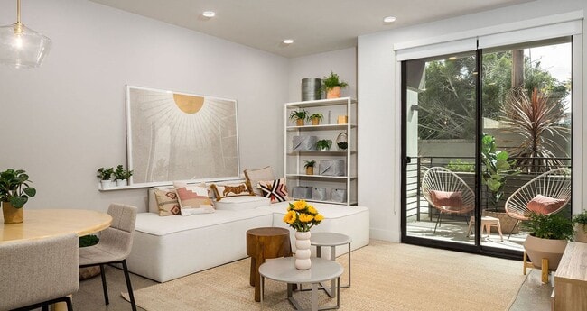 Interior Photo - 3675 Dunn Drive