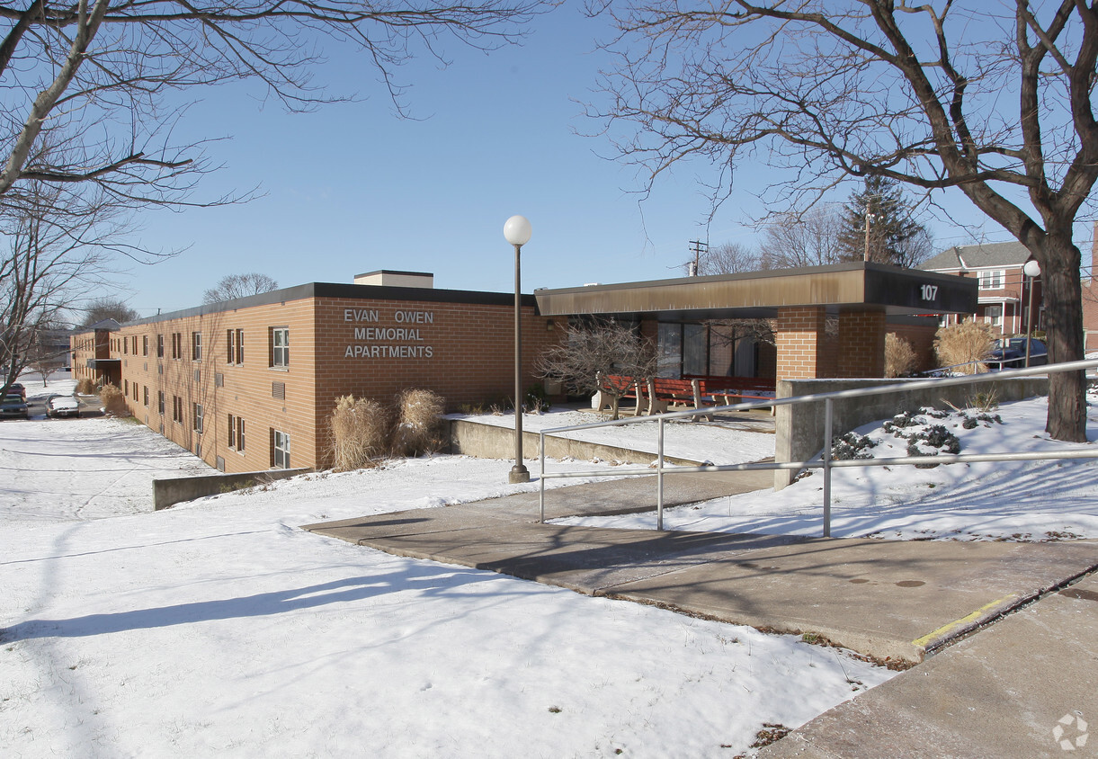 Foto principal - Evan Owen Memorial Apartments