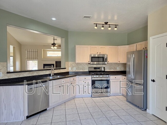 Foto del edificio - 1041 S Vista Grande Dr