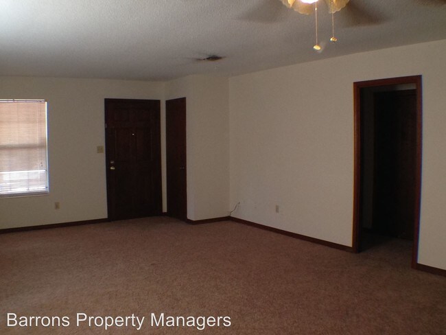 Building Photo - 2 br, 2 bath House - 2882 Villa Woods Circle