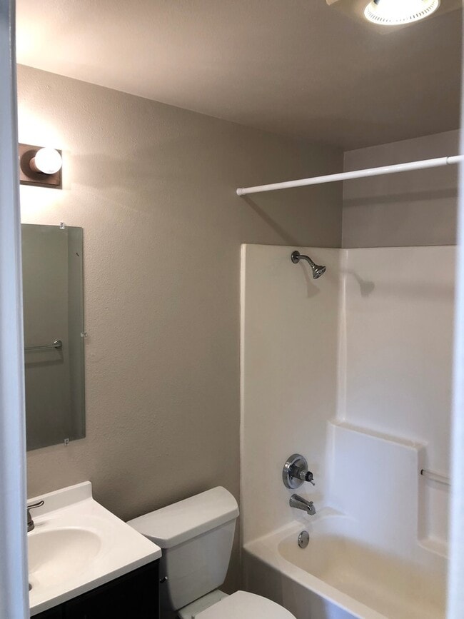 Building Photo - 3435 SW Pumice Ave