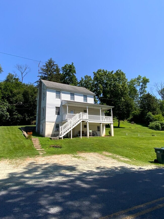 Foto del edificio - 739 Pennsy Rd