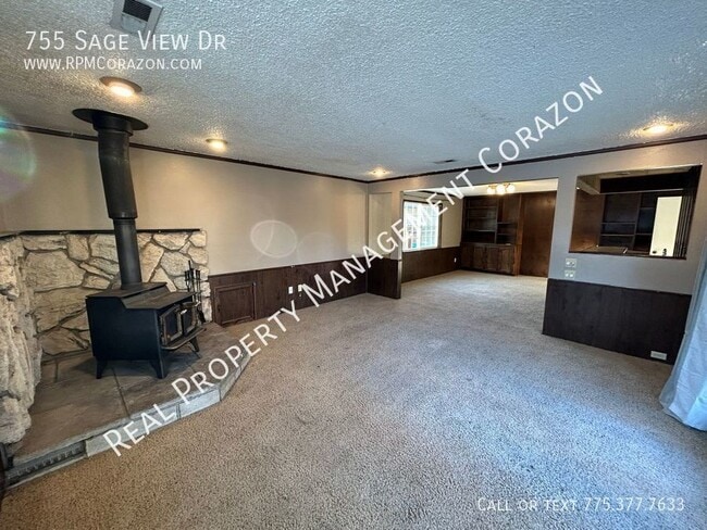 Building Photo - 755 Sage View Dr