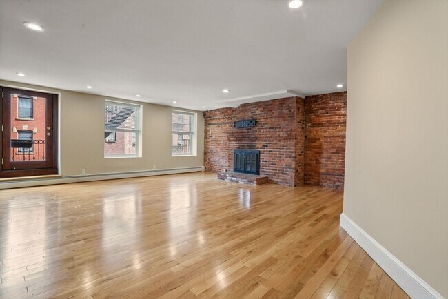 Foto del edificio - 122 Fulton St