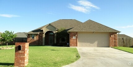Building Photo - 1207 Brandi Dr