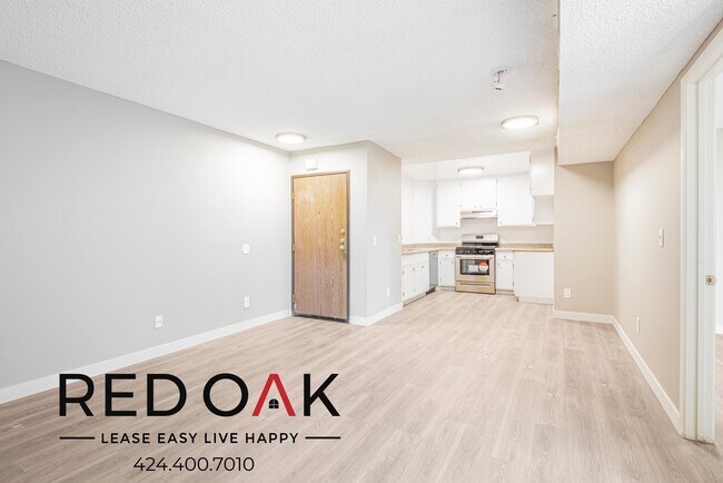 Building Photo - ~2 Weeks FREE~ Excellent Two Bedroom with ...
