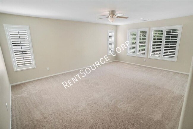 Foto del edificio - 17420 Smoke Tree Ln