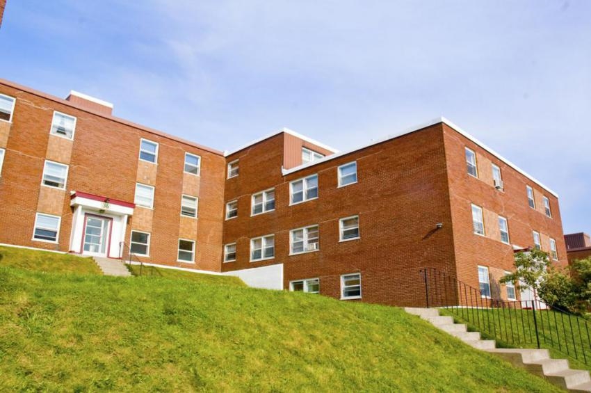 Primary Photo - Lakefront Apartments