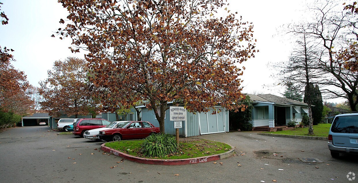 Primary Photo - 2380 Corby Ave