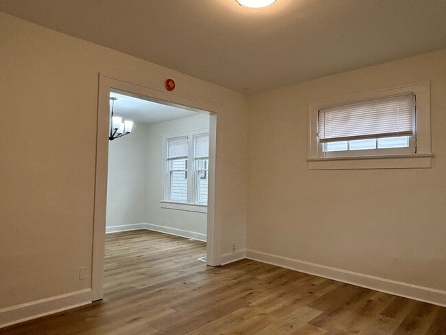 Photo - 83 N Ewing St Apartment