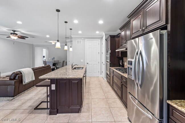 Foto del edificio - 16133 Camden Lakes Cir