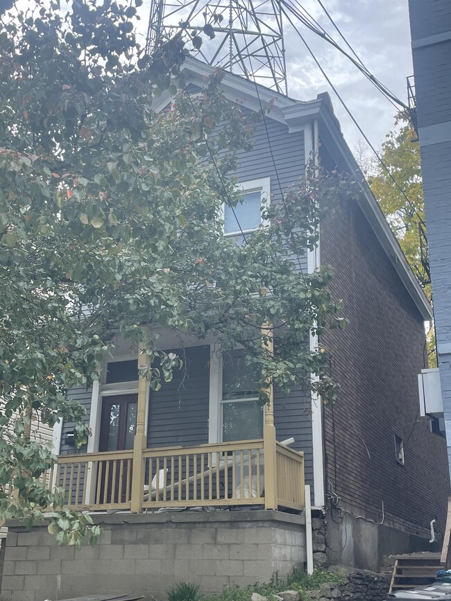 Photo - 2247 Wheeler St House