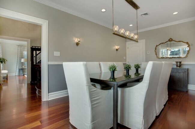 Foto del edificio - 183 Manhasset Ave