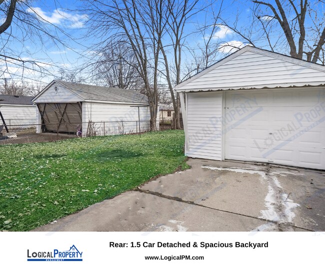 Building Photo - 3/1 Rnch: MAJOR Appliances,AC,Ceiling Fan&...