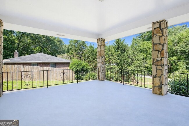 Building Photo - 165 Bankston Rd