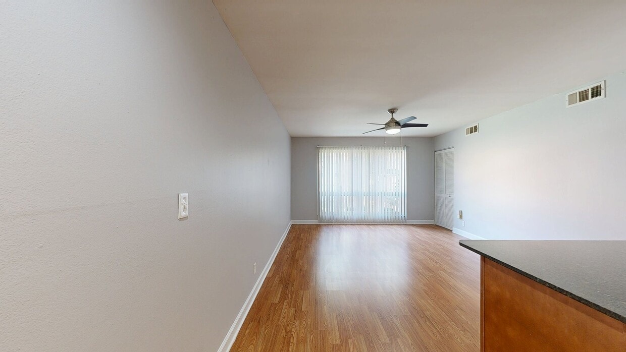 Photo - West End Terrace Apartments