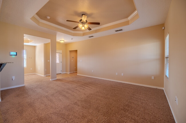Building Photo - 2412 Cobblestone Cir