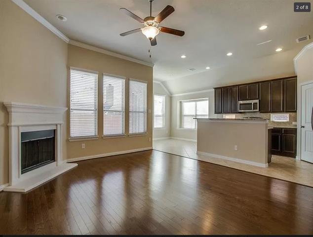 Foto del edificio - 16328 Amistad Ave