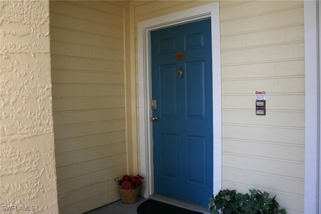 Building Photo - 12591 Equestrian Cir