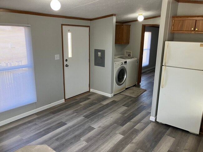 Foto del edificio - 200 N 28th St