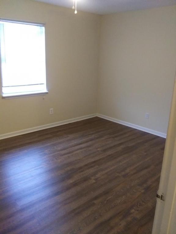 Building Photo - 1218 Peyton Circle, # A