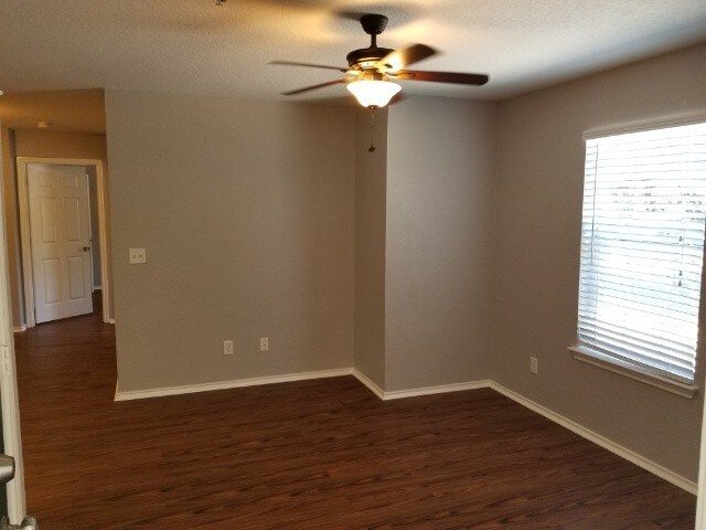 Building Photo - 11106 Belair Dr