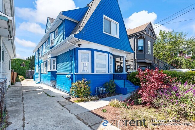 Building Photo - 3827 West St