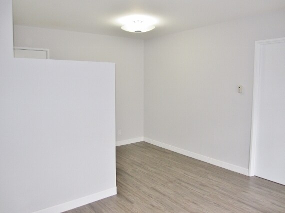 Foto del edificio - 3717 S Corbett Ave