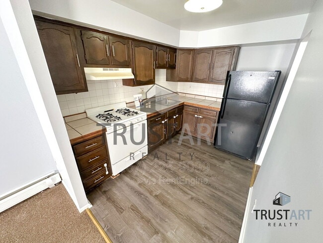 Photo - 6022 Hegerman St Apartment