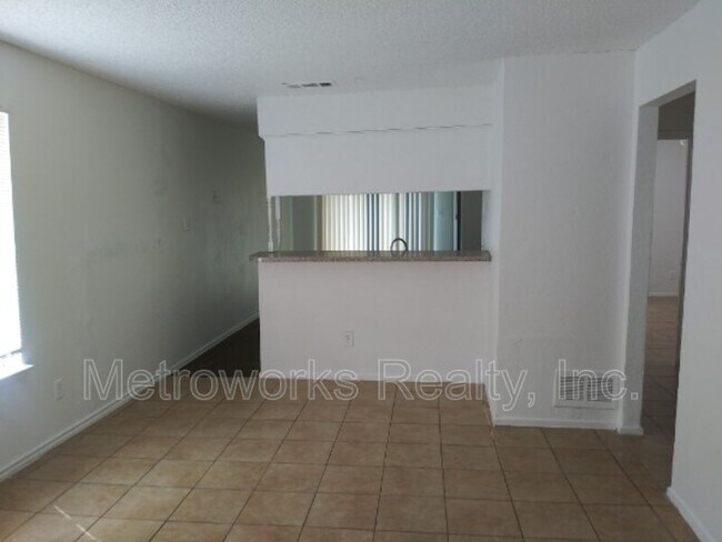 Building Photo - 118 Pine Meadow Dr