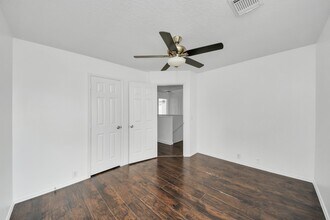 Building Photo - 21218 Somerset Park Ln