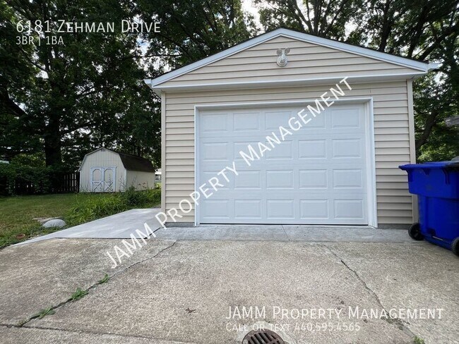 Building Photo - 3-Bedroom Single Family home in Cleveland!