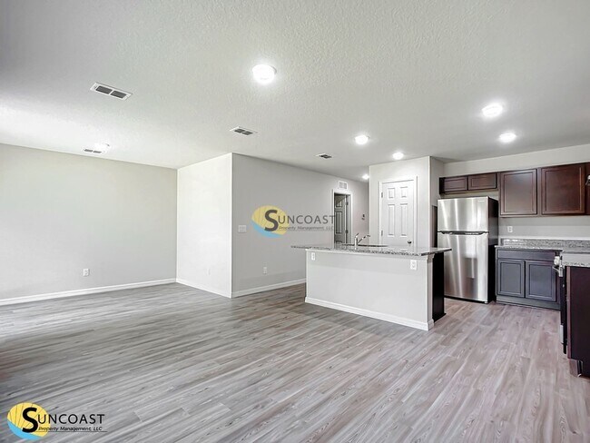 Foto del edificio - 11 Regis Ln