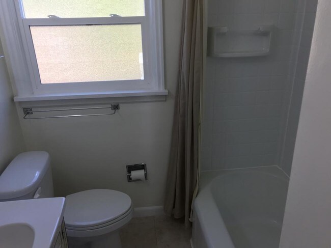 Building Photo - 2 bedroom in Walla Walla WA 99362