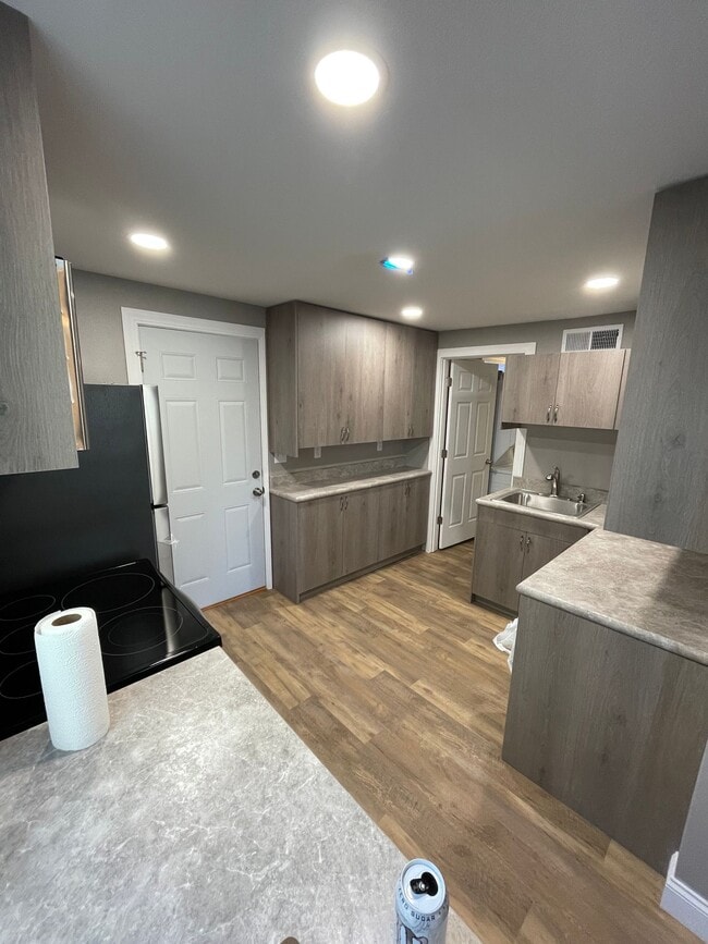 Foto del edificio - 205 8th Ave NW