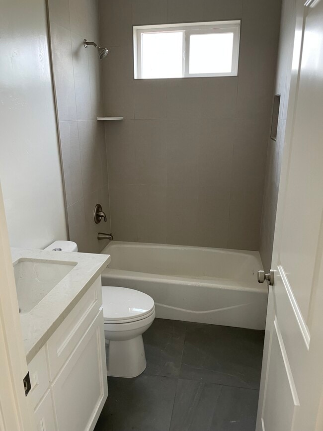 Building Photo - 3124 Maryknoll Ct
