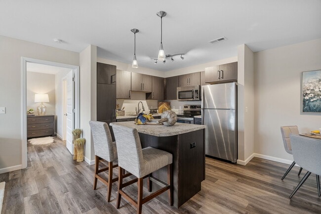 Carmen - 3 Bed / 2 Bath - 1,296 Sq.Ft. - The Avery Apartment Homes