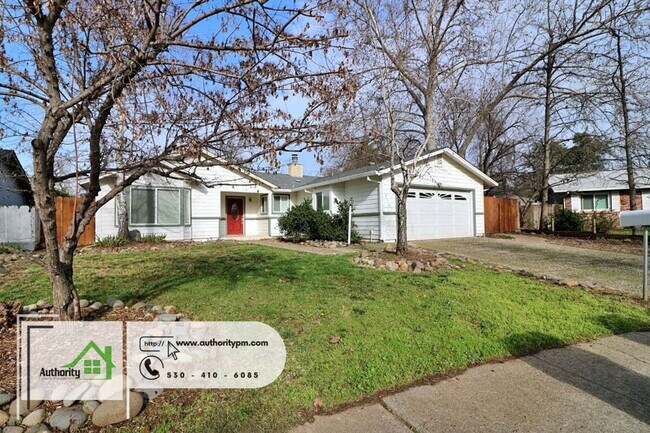 Building Photo - 256 Newport Dr