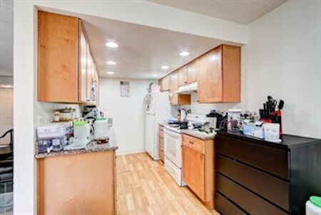 Building Photo - 14507 NE 7th Pl