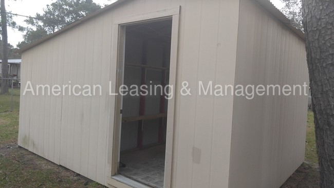 Building Photo - 3 bed 2 bath - Lumberton School District
